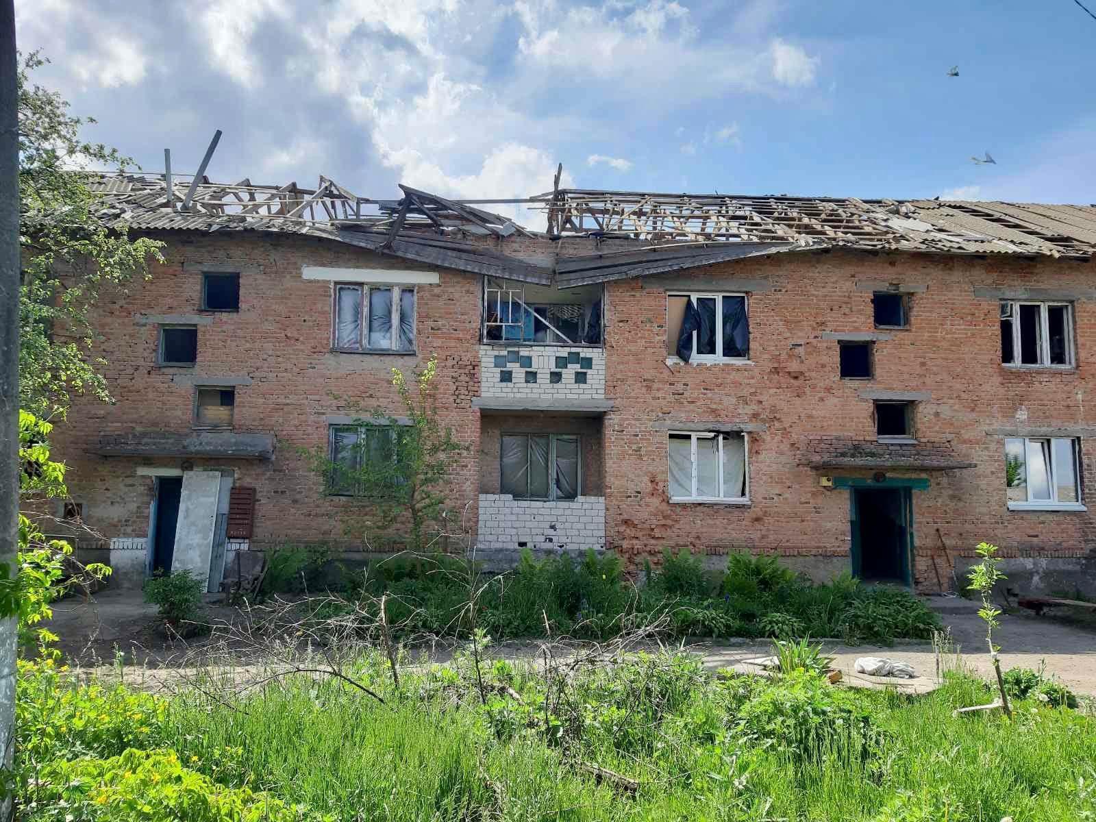 Очільник Луганщини повідомляє про обвал будинків