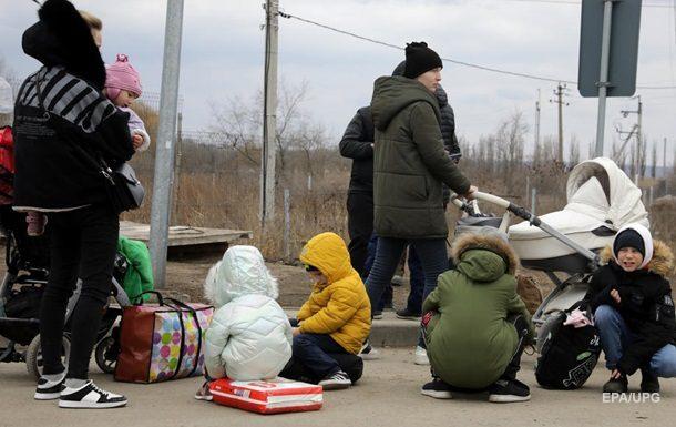 На Рівненщину переїхало майже 17 000 дітей