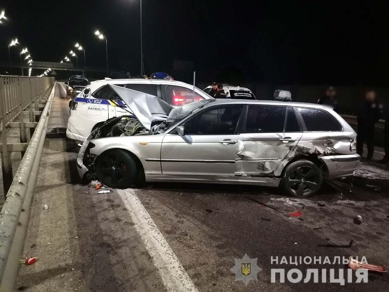 У ДТП на автодорозі «Київ-Чоп» травмувались четверо осіб, троє із яких — поліцейські