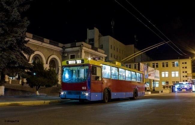 Стало відомо, коли виходять в останній вечірній рейс тролейбуси в Рівному