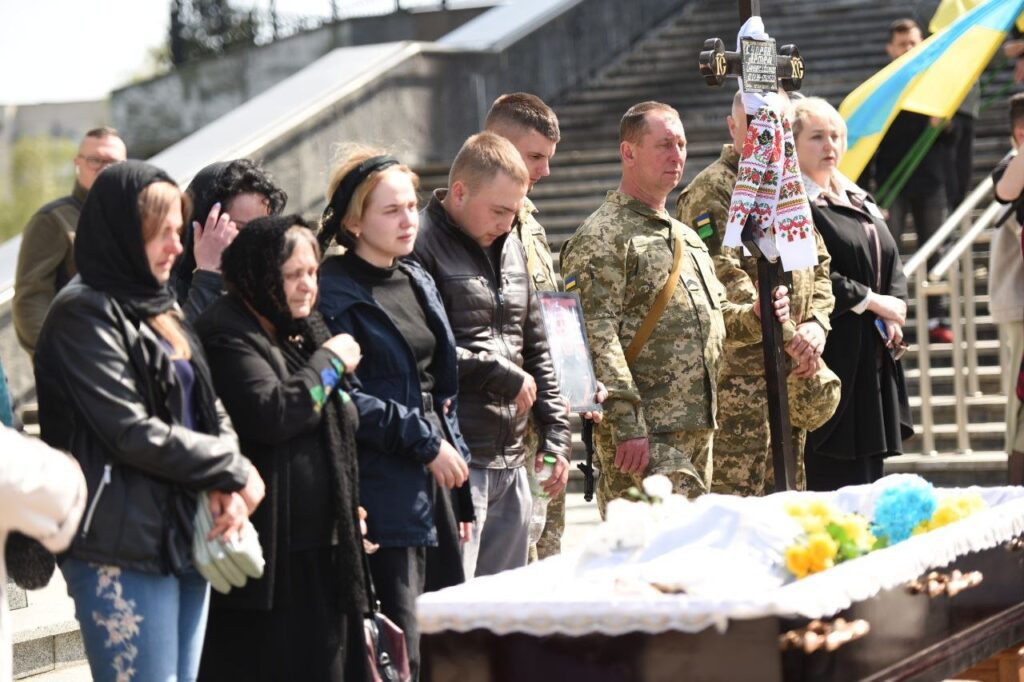 рівне артем супрун