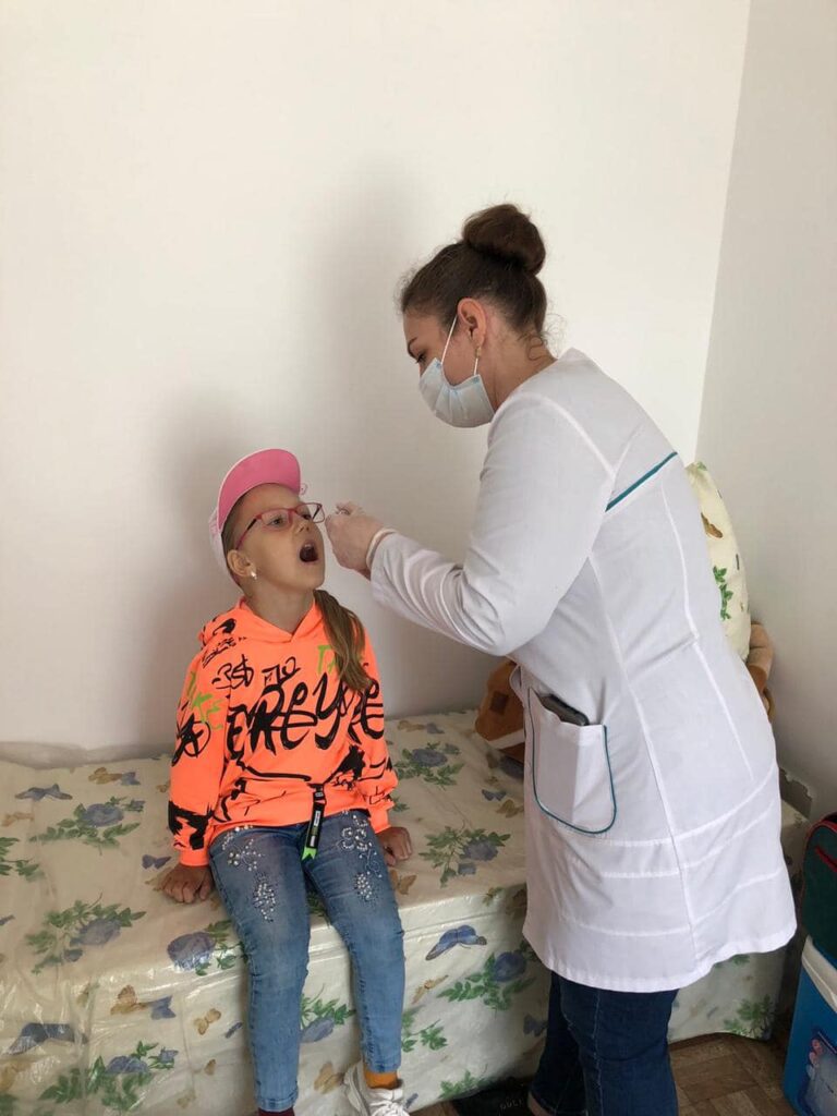 вакцинація дітей переселенців