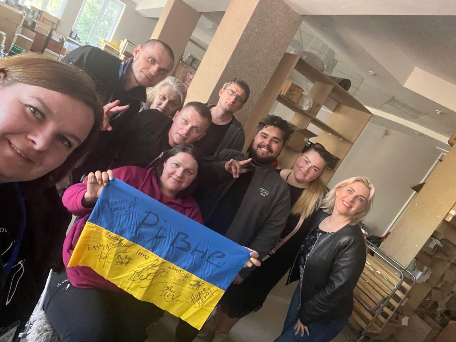 Волонтер з Польщі свою відпустку провів на складах Рівненщини