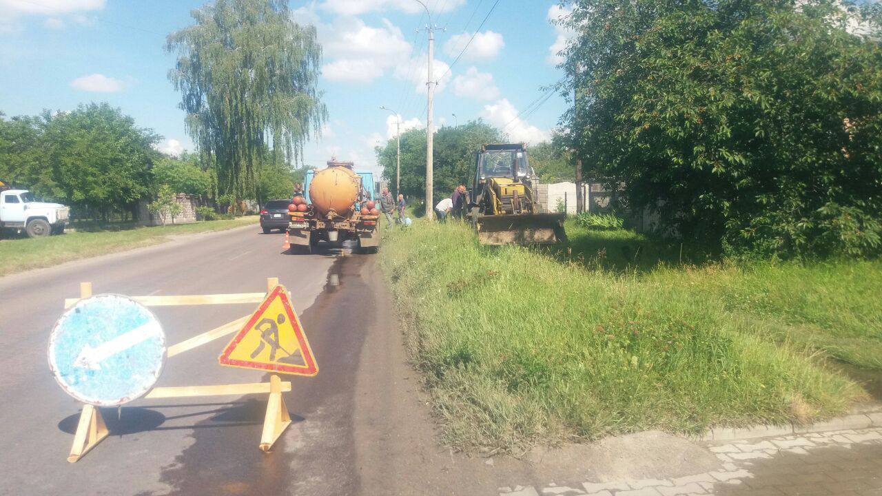 У Рівному на двох вулицях немає води через аварію