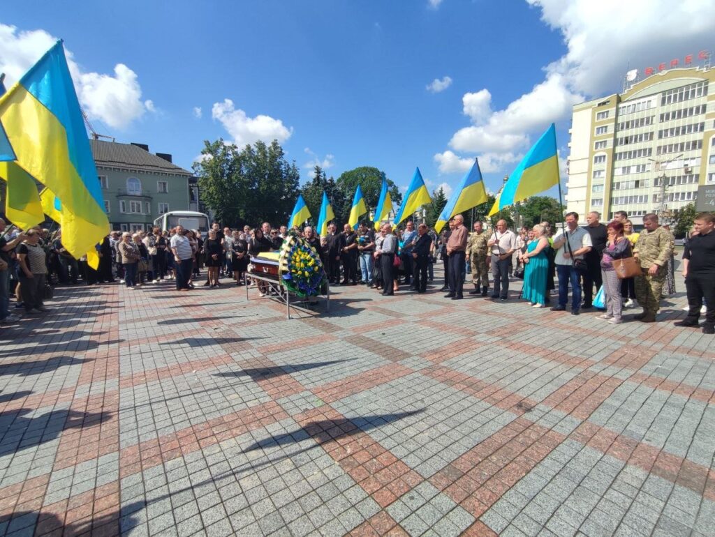 дмитро дзюбишин
