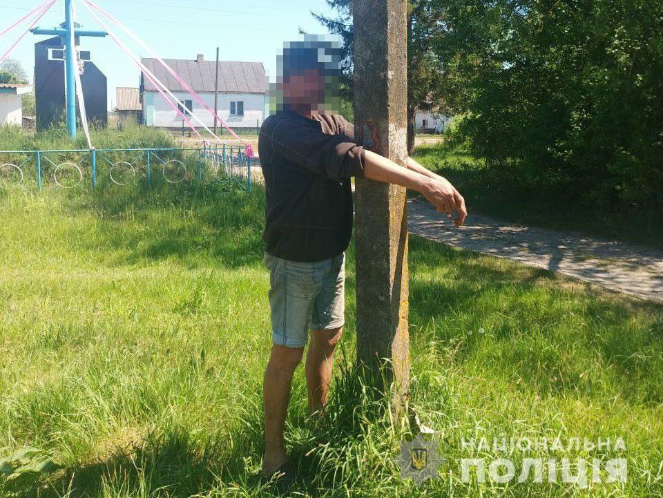 У Рівненському районі судитимуть обвинуваченого у катуванні односельця