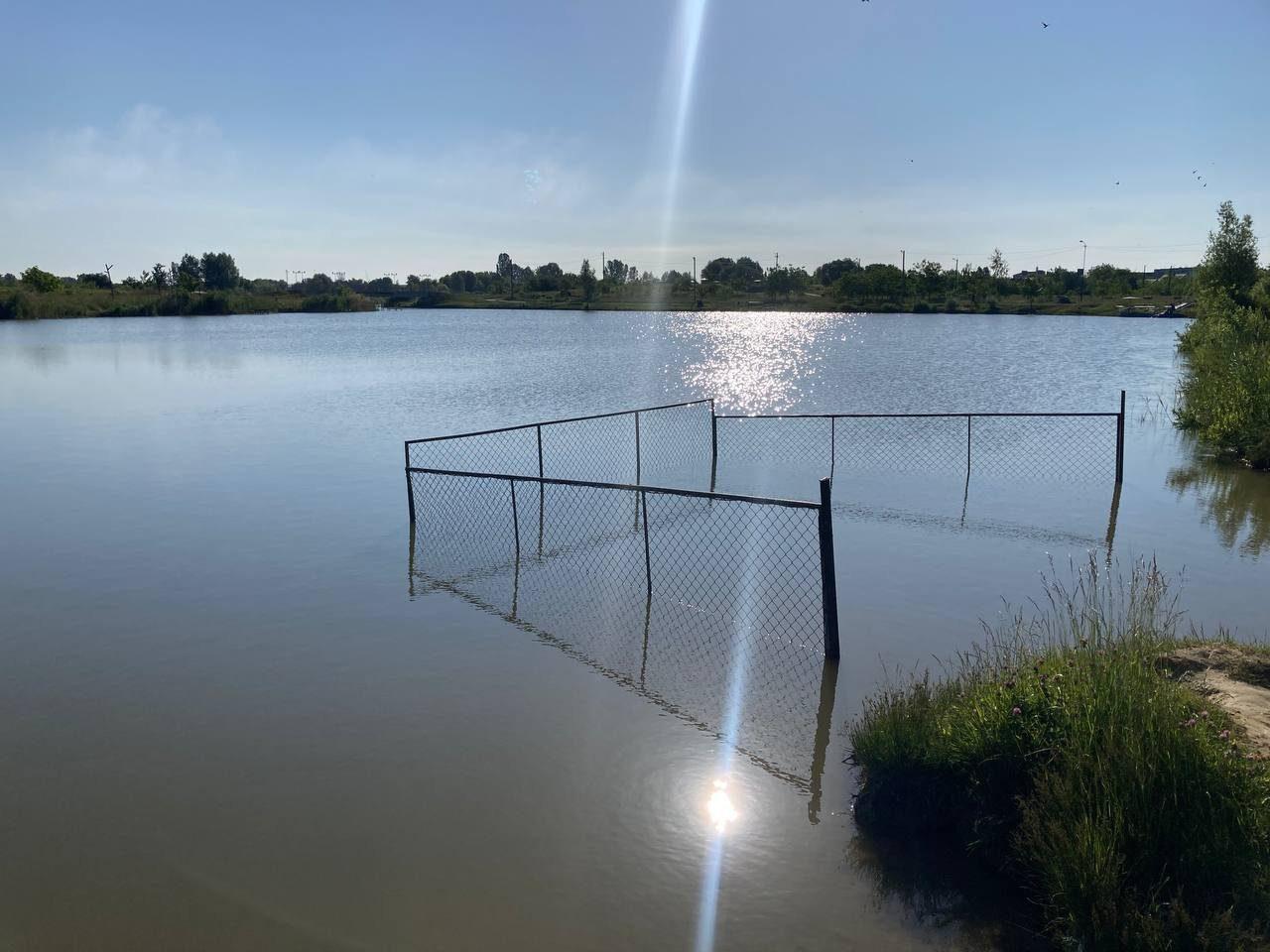 У Здолбунівських водоймах можна купатись: зразки піску та води відповідають нормам