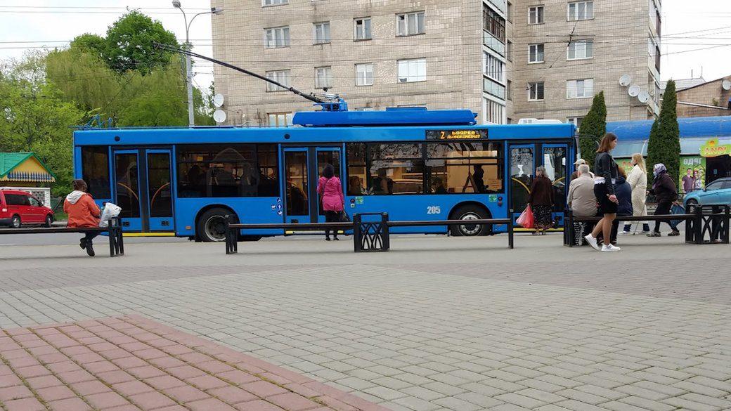 тролейбус у Рівному