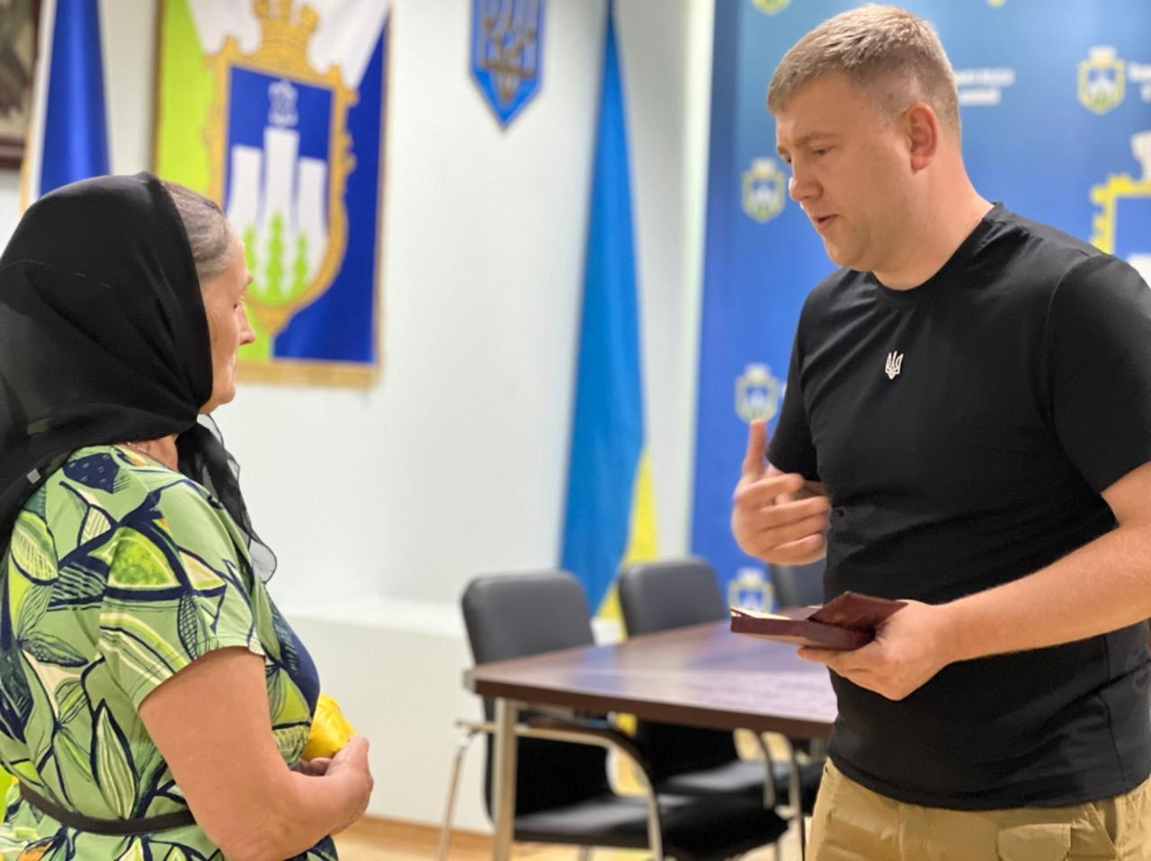 На Рівненщині матері вручили орден полеглого сина