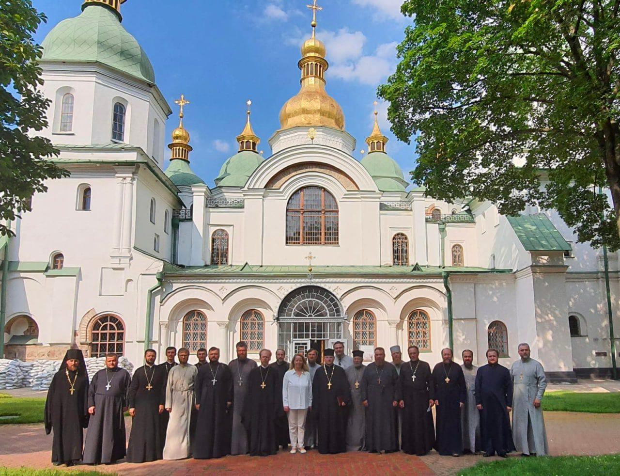 “УПЦ” та “ПЦУ” підписали Декларацію розуміння
