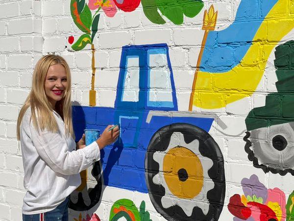 Патріотична огорожа довжиною 115 метрів з’явилася у Рівному