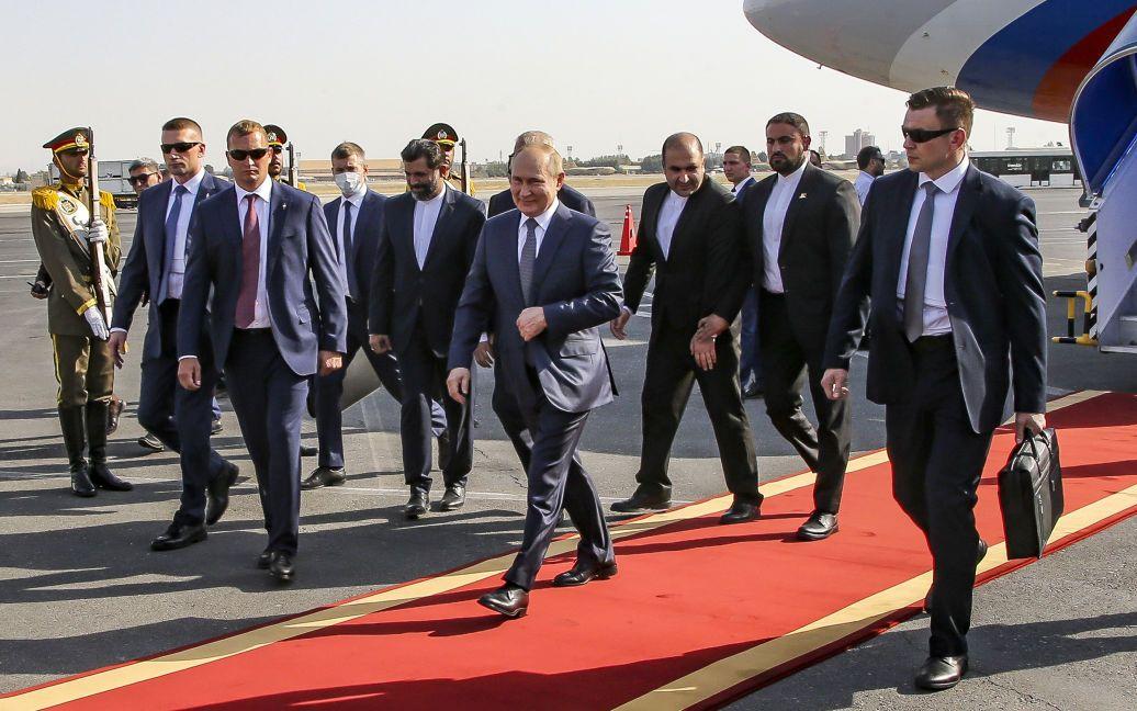 До Ірану літав двійник Путіна, про це натякнули в українській розвідці