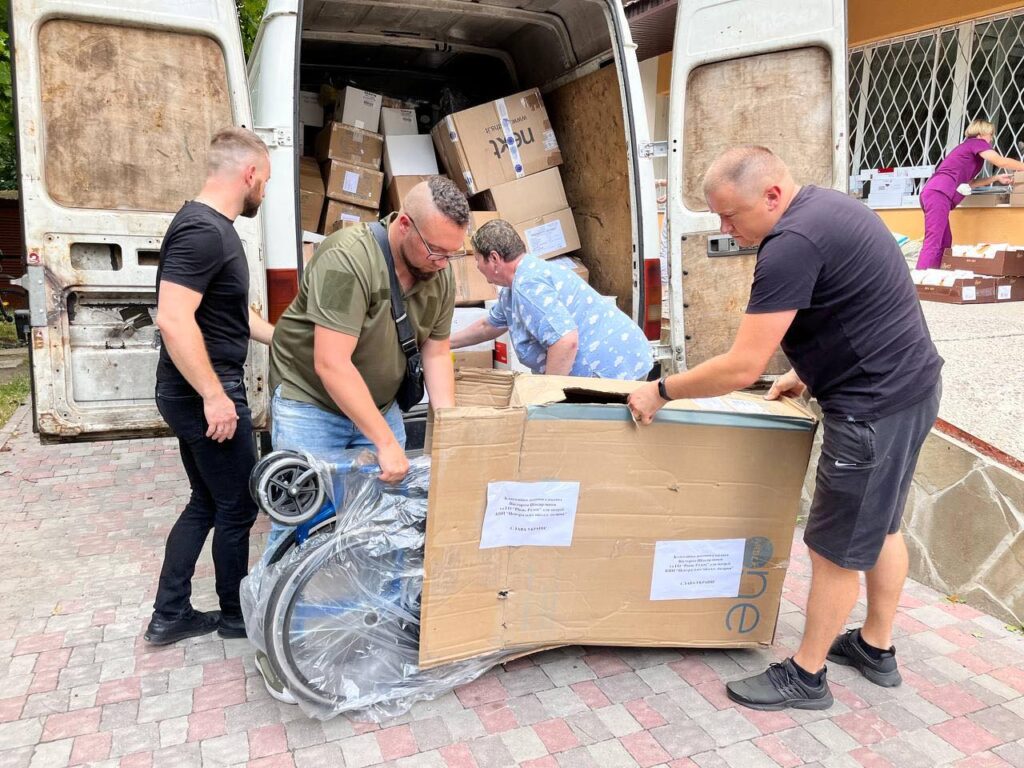 Ліки від благодійників: Рівненська міська лікарня отримала чергову партію