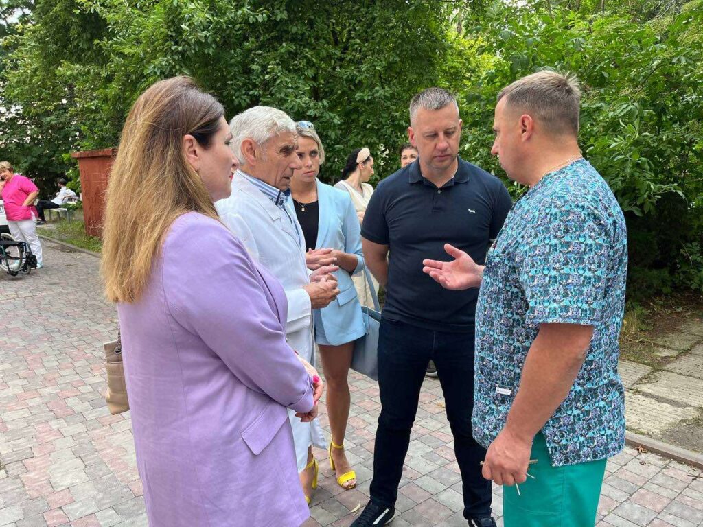 Ліки від благодійників: Рівненська міська лікарня отримала чергову партію