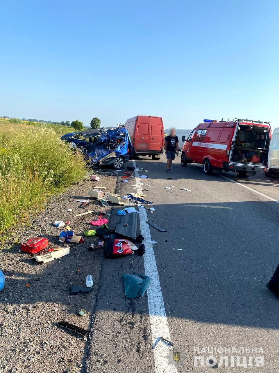 На Рівненщині двоє людей загинуло у ДТП