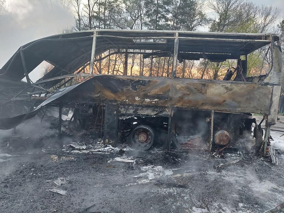 Небайдужі очевидці аварії на Рівненщині врятували людей
