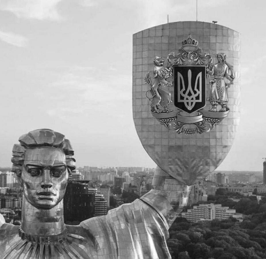 В мережі запропонували як де радянізувати щит Батьківщини-Матері