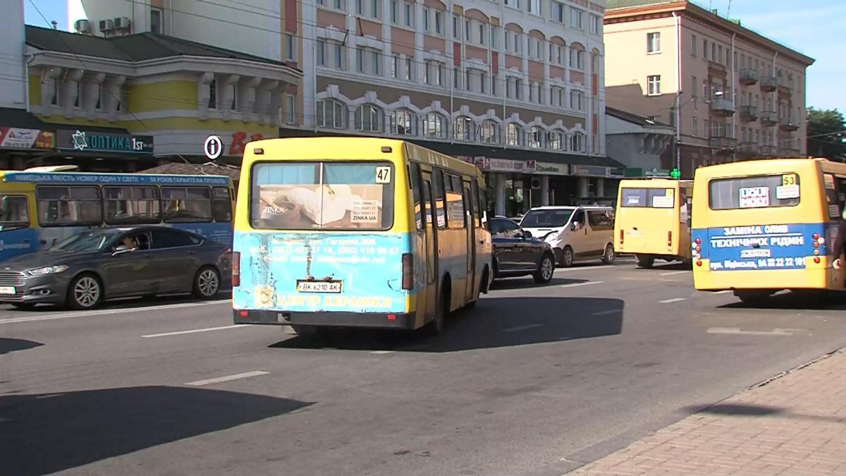 Завтра у Рівному можуть підняти тарифи на проїзд у міському громадському транспорті