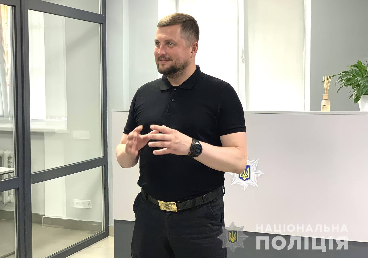 Олексій Камишанський проінспектував оновлене відділення поліції Рівненського району