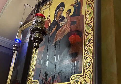 У  115-літньому храмі замироточила ікона Богородиці