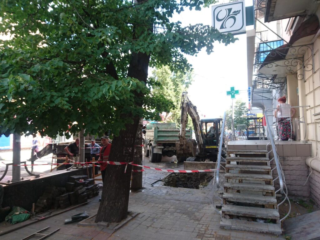 рівне порив водопроводу