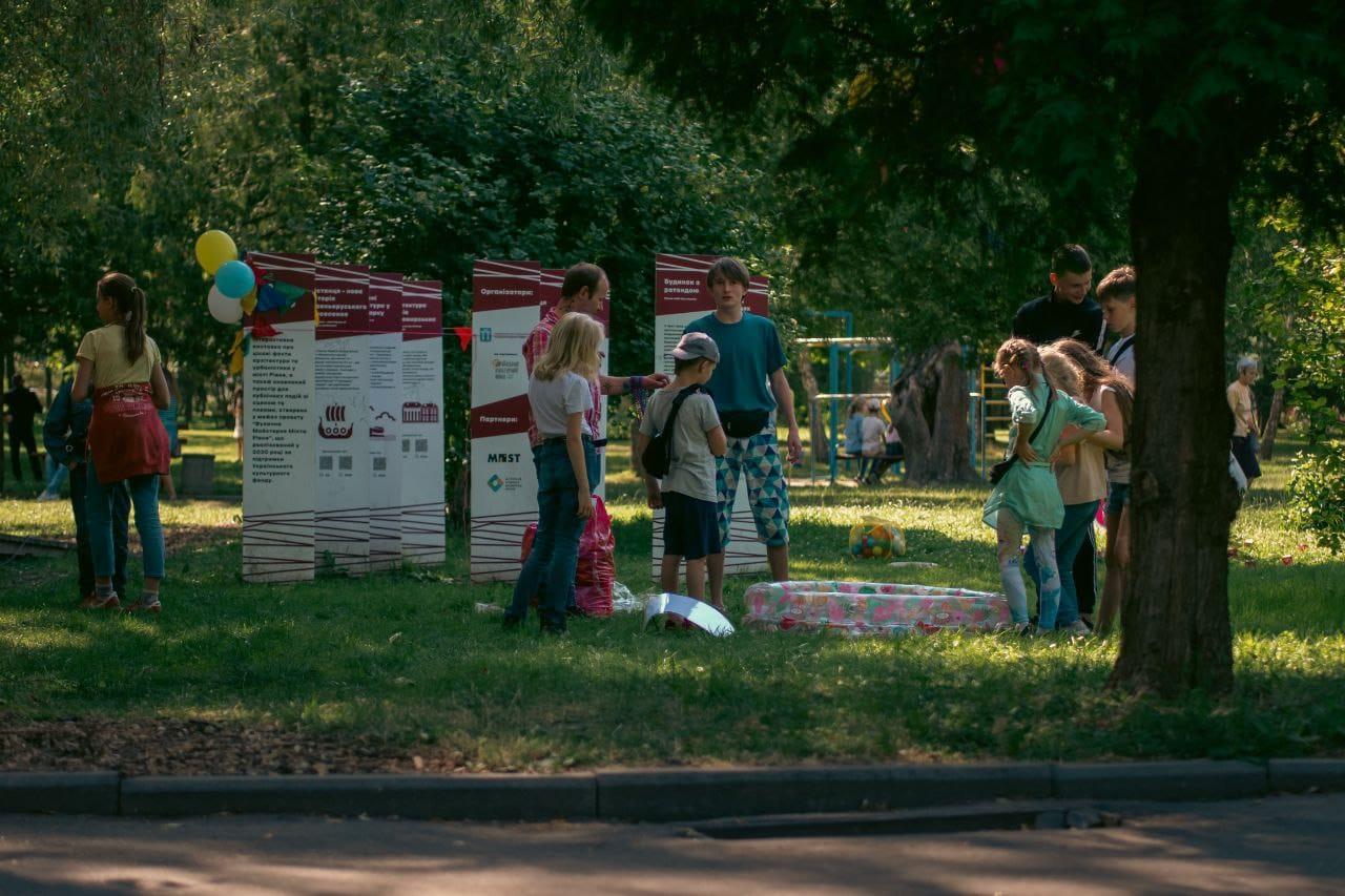 У Рівному для переселенців влаштувують сімейні свята