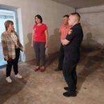 На Рівненщині рятувальники перевіряють “бомбосховища” у школах