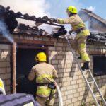 На Рівненщині горіли чаганики, господарські будівлі та автомобілі