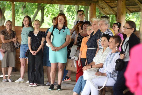 У Рівному переселенці та містяни продовжують вивчати українську мову