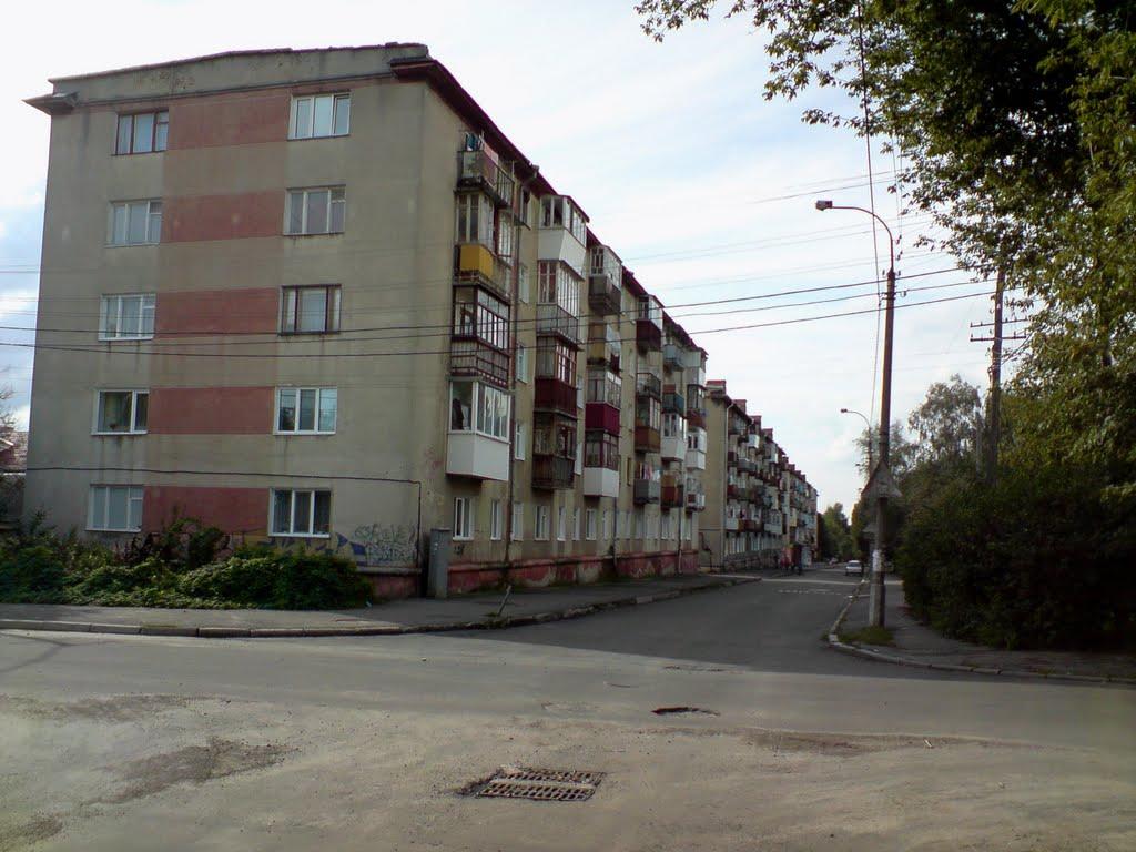 Як перейменували вулицю Жуковського в Рівному