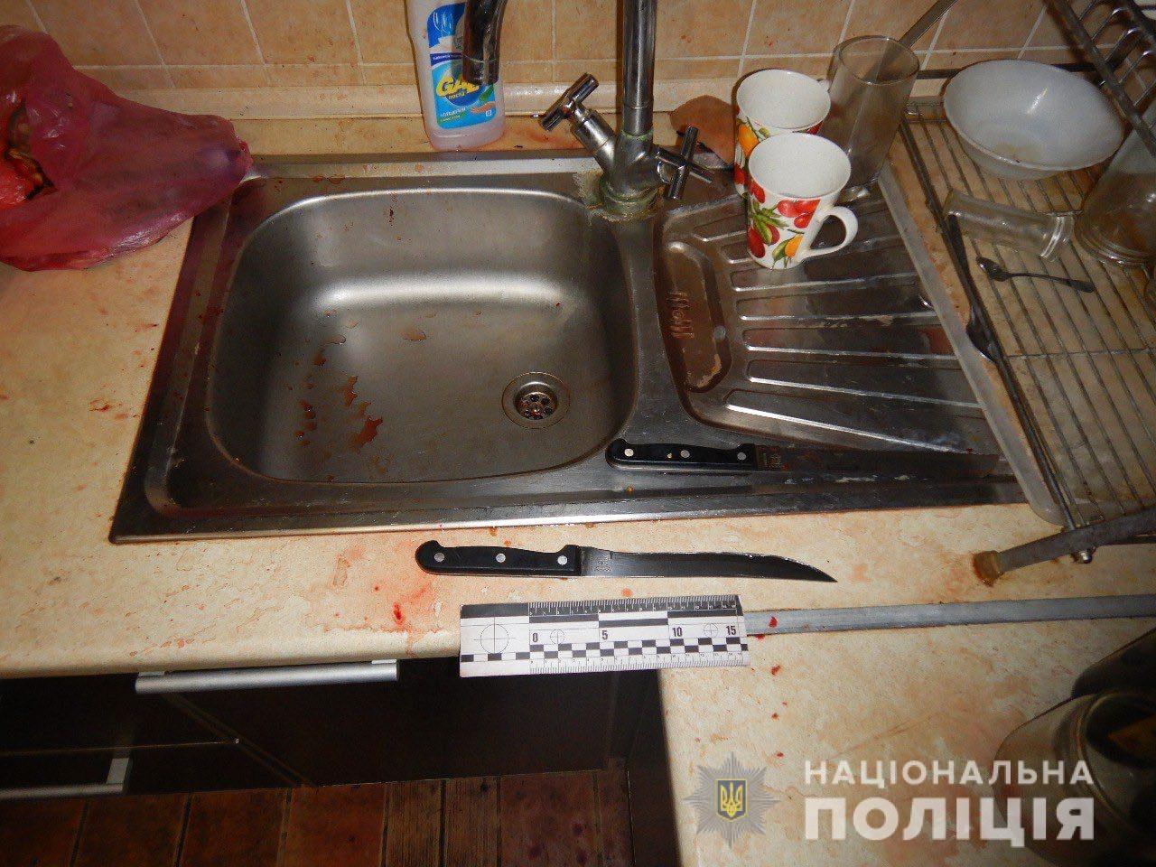 Поліцейські затримали чоловіка, який поранив рівнянина