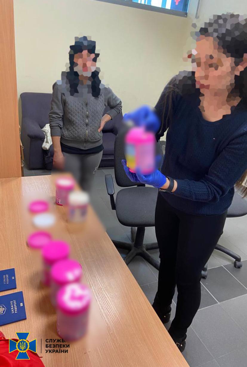Рівненщина: СБУ попередила контрабанду прекурсорів, які використовують для виробництва метамфітаміну 