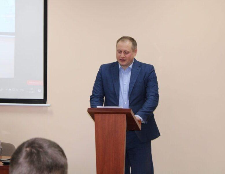За державну зраду СБУ затримала керівника Інституту підготовки юридичних кадрів Служби безпеки