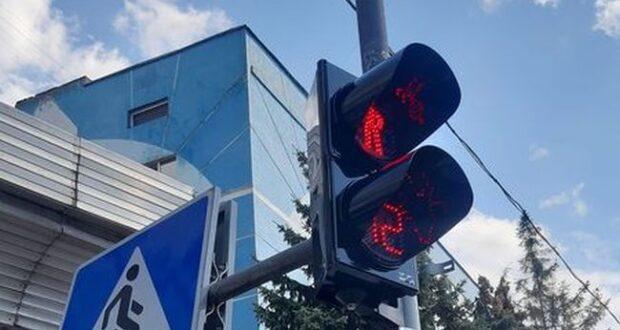 У Рівному ремонтують світлофори