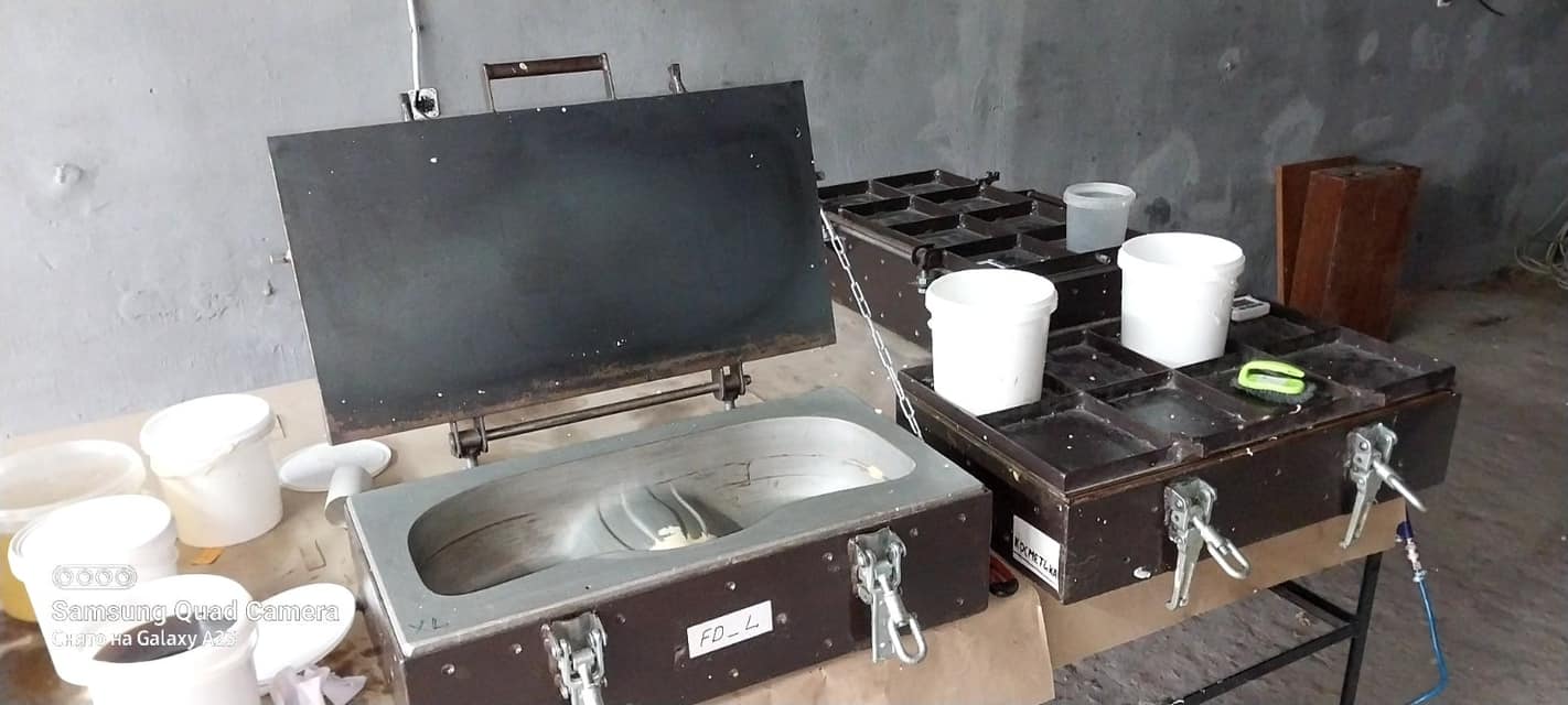Харківські бізнесмени передали унікальні подушки військовому госпіталю на Рівненщині