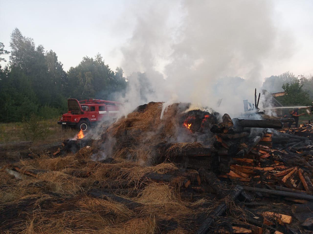 Рятувальники Рівненщини ліквідували пожежу в приватному господарстві