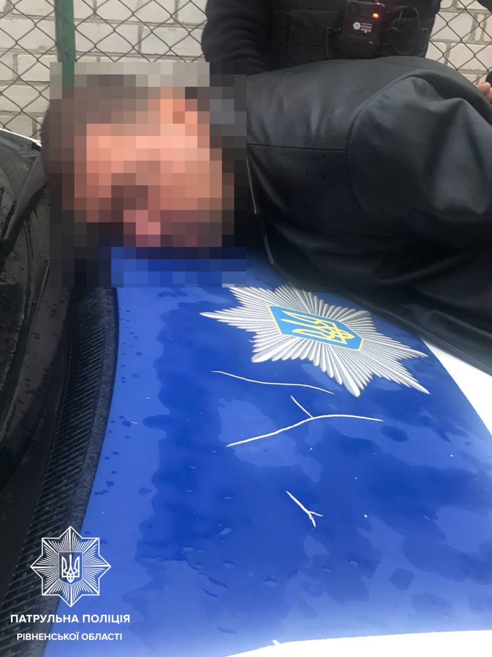 Нетверезий водій пропонував патрульним Рівного гроші