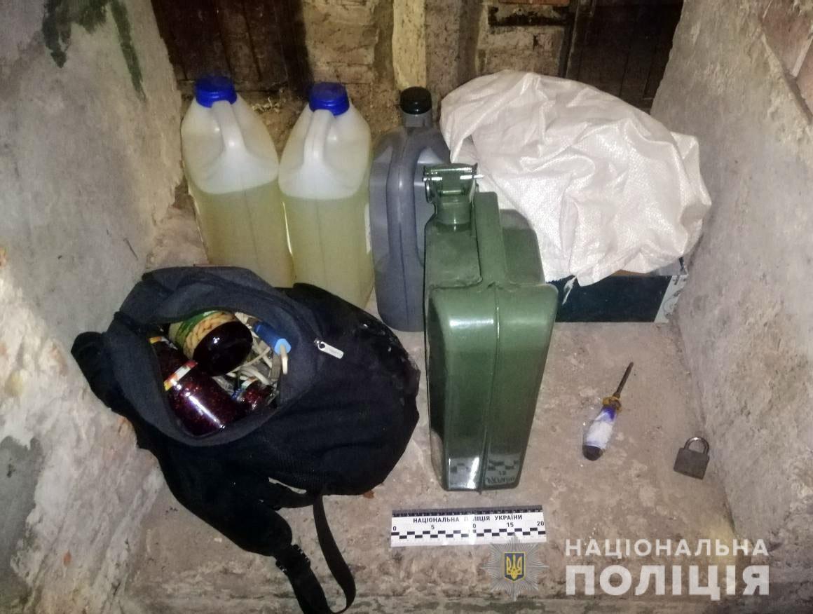 Рівнянка допомогла патрульним затримати злодія