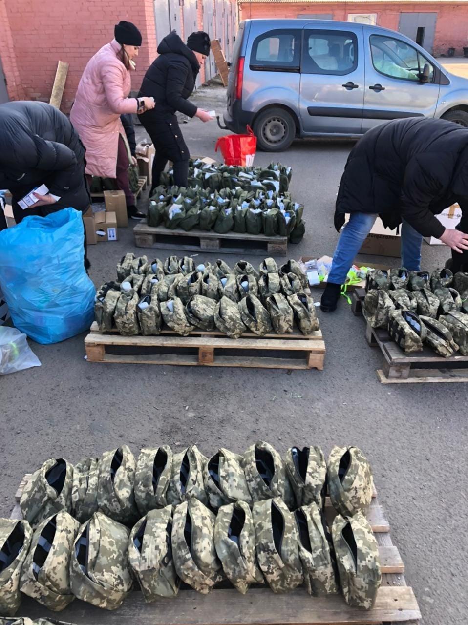 Понад 1000 медиків Рівненщини пішли на фронт