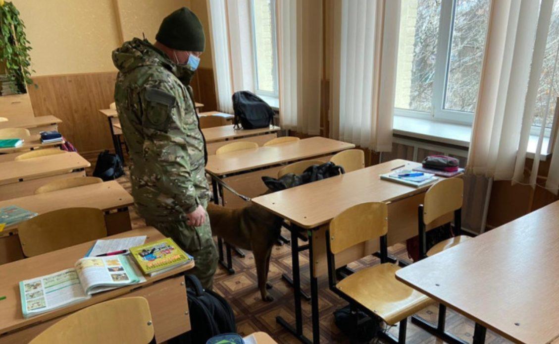 Скорочення навчання на Рівненщині: “час Х”