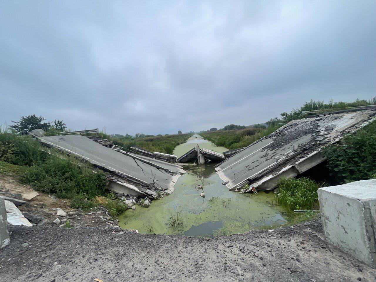 поїздки рівненського волонтера Україною15