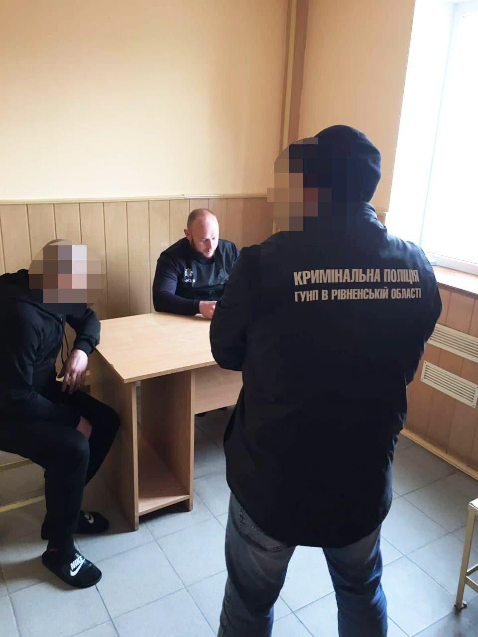 За погром у колонії на Рівненщині повідомлено про підозру трьом зловмисникам