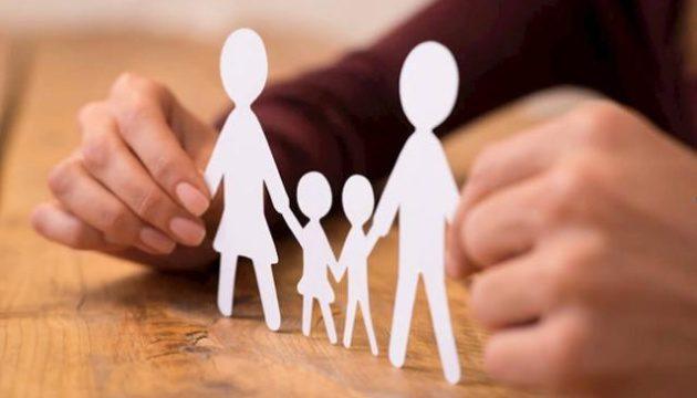 Місто Рівне взяло опіку за дітей
