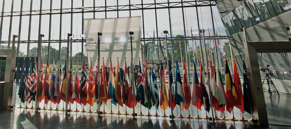 Нідерланди анонсували передачу Україні зенітних ракет, а Канада — артилерійські снаряди