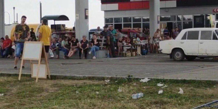 росіяни майже не пропускають українські вантажі з медикаментами на окуповані території, а свої не завозять — мер Мелітополя