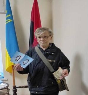 Краєзнавець з Рівненщини віддав обручку на квадракоптер