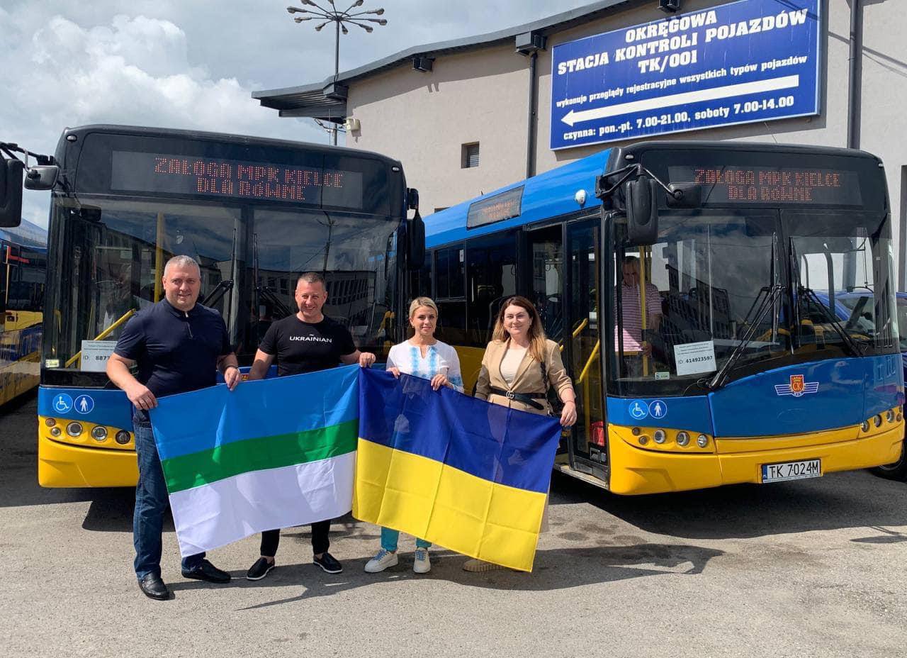 Діти у Рівному їздитимуть на комфортабельних автобусах