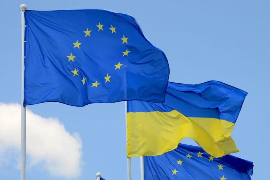 ЄС планує наступного року щомісяця надавати Україні 1,5 млрд євро
