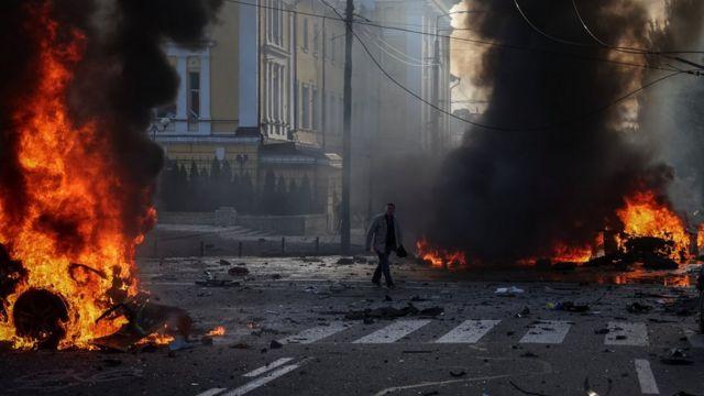 Українські ППО знищили більше половини ракет, які окупанти випустили по українським містам, – головнокомандувач ЗСУ