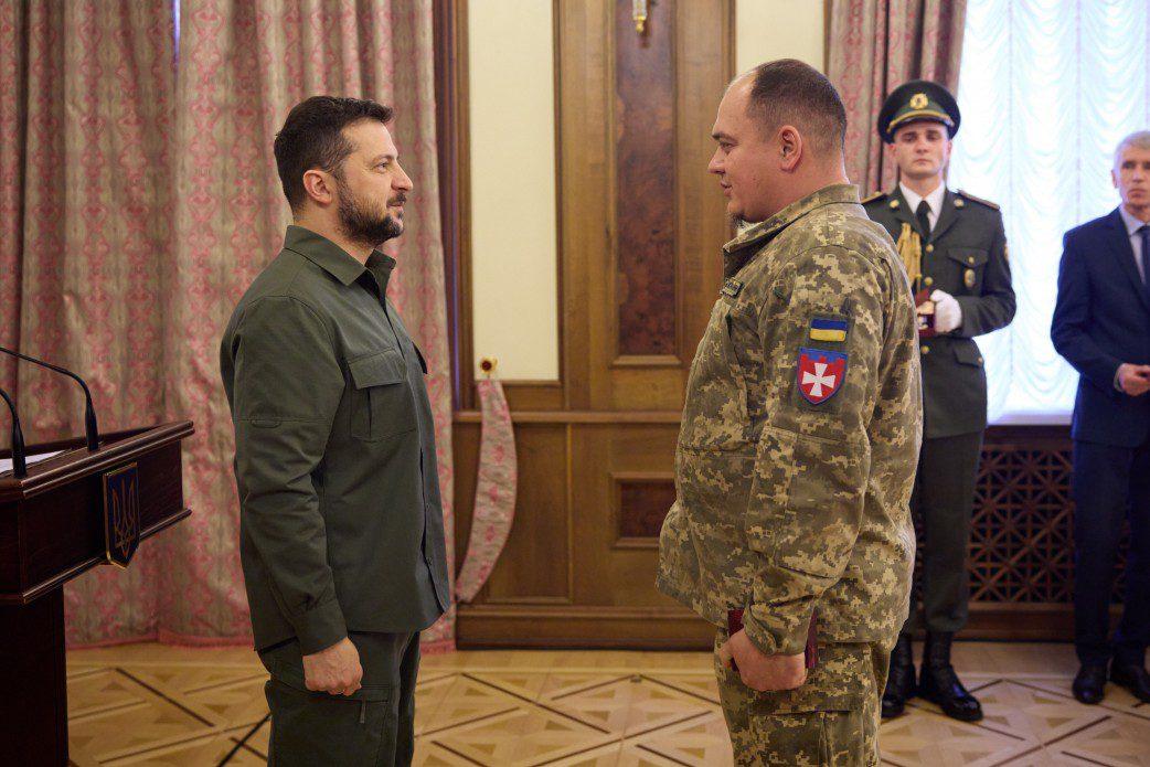 Президент України нагородив двох тероборонівців з Вараської громади державними нагородами